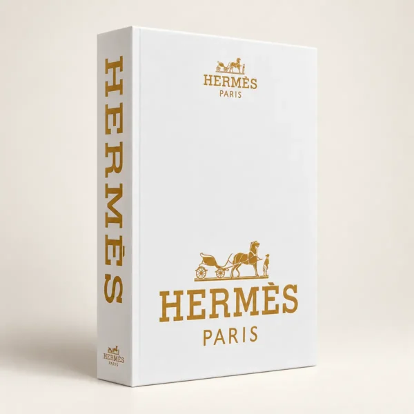 Faux Livre Hermès Paris Blanc Épuré