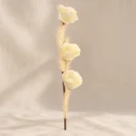 Roses et plumes artificielles décoratives – Image 16