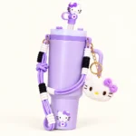 Gobelet isotherme Hello Kitty violet — Bandoulière et peluche – Image 2