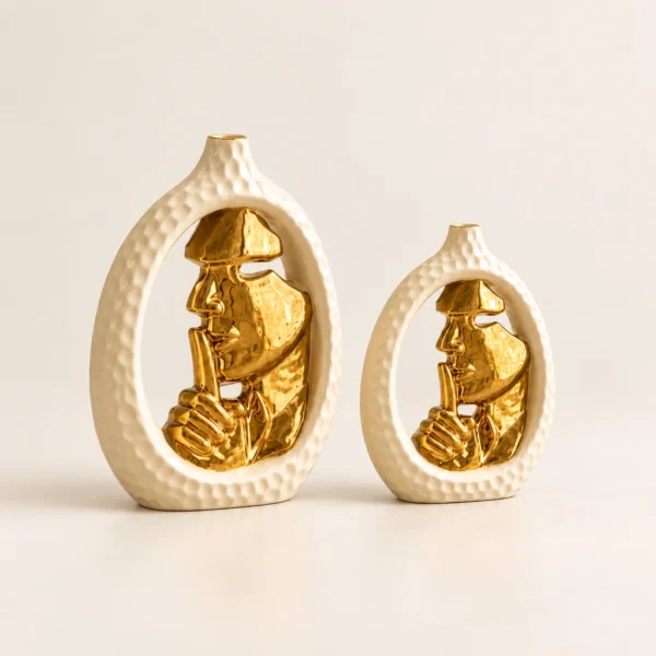 Vases ovales à visage sculpté — Blanc et or — Duo complet