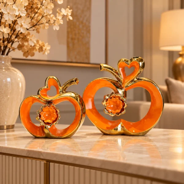 Vases ajourés orange et or — Fleurs et cœurs