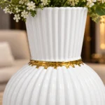 Vases cannelés blanc et or — Trio – Image 3